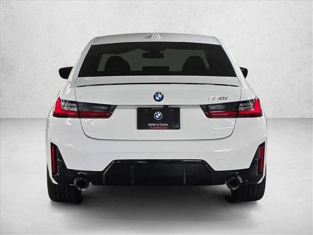 Used 2026 BMW 330i Sedan w/ M Sport Package RWD image 6