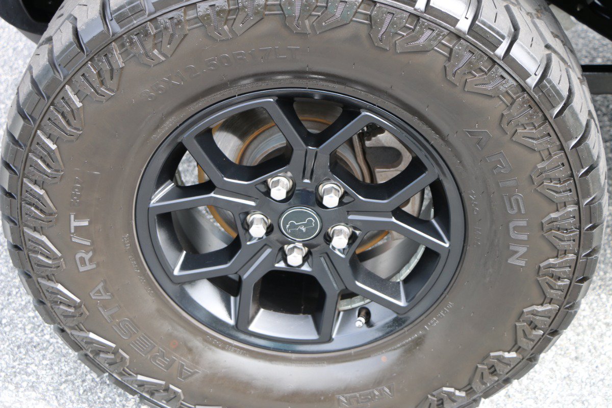 Used 2025 Jeep Gladiator Sport AWD/4WD image 13