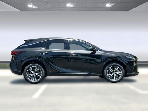 Certified 2024 Lexus RX 350 FWD w/ Technology Package image 7