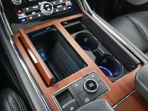 Used 2022 Lincoln Navigator Reserve image 62