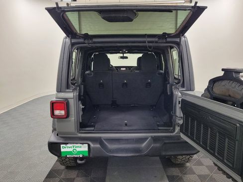 Used 2020 Jeep Wrangler Unlimited Sport image 29