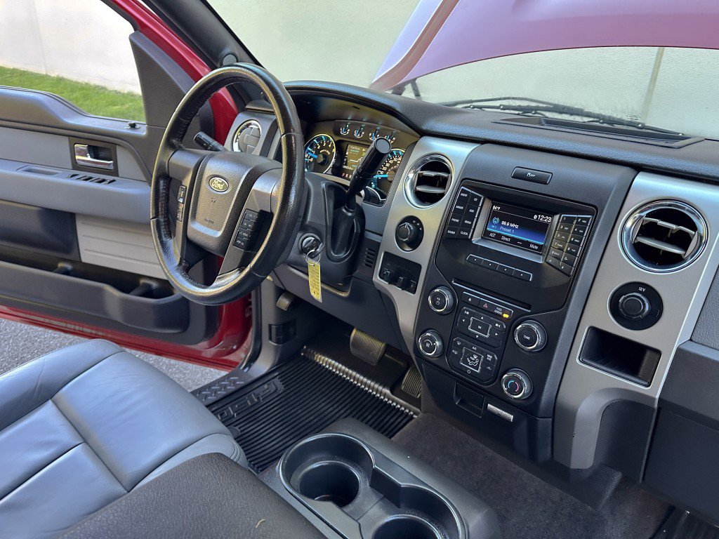Used 2014 Ford F150 XLT w/ Equipment Group 302A Luxury AWD/4WD image 30