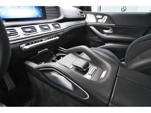 Used 2024 Mercedes-Benz GLE 53 AMG 4MATIC Coupe image 27