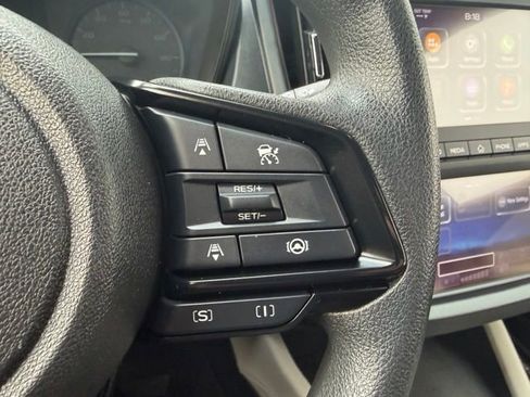 Used 2025 Subaru Forester AWD/4WD image 16