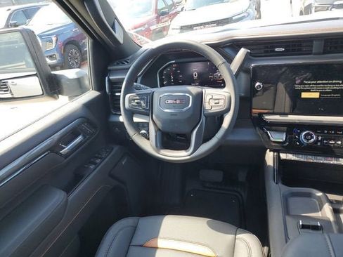 New 2026 GMC Sierra 2500 AT4 w/ AT4 Premium Plus Package AWD/4WD image 14