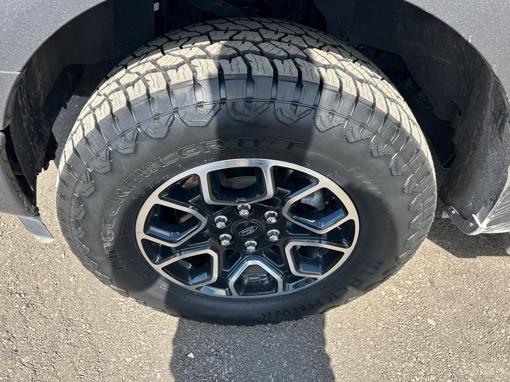 Used 2023 Ford F150 Lariat AWD/4WD image 3