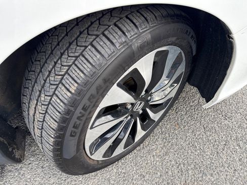 Used 2015 Honda Accord EX-L image 35