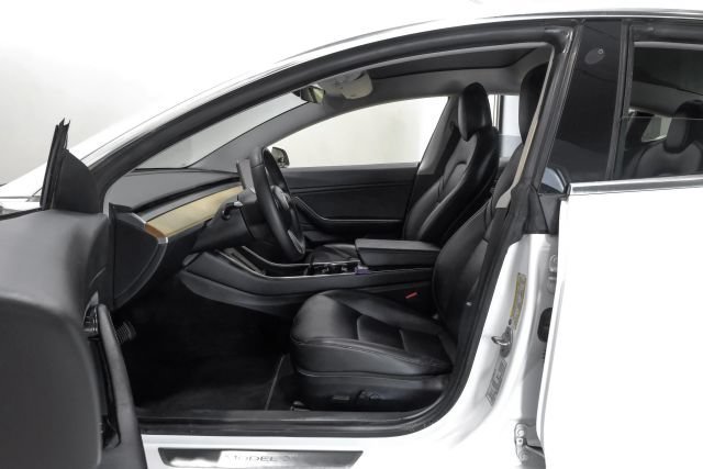 Used 2020 Tesla Model 3 Long Range AWD/4WD image 5
