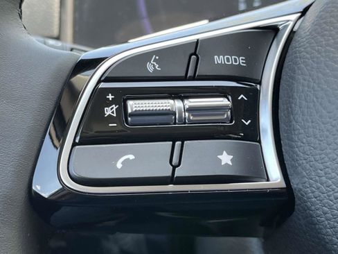New 2026 Kia Seltos S FWD image 23