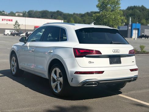Used 2023 Audi Q5 2.0T Premium Plus w/ Premium Plus Package AWD/4WD image 4