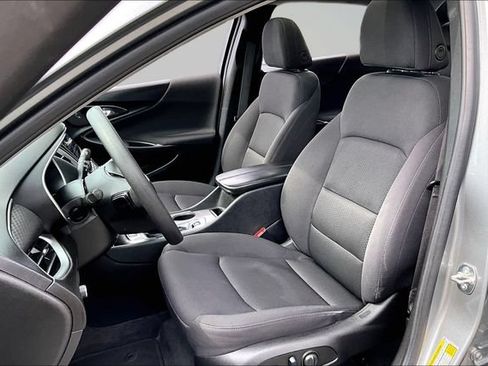 Used 2024 Chevrolet Malibu LT FWD image 20