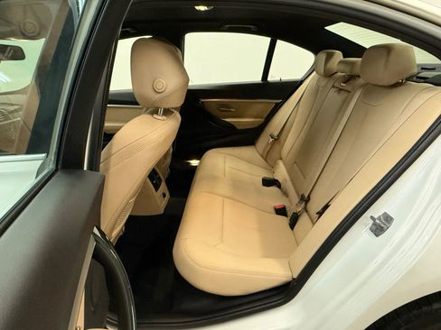 Used 2018 BMW 328d xDrive Sedan image 18
