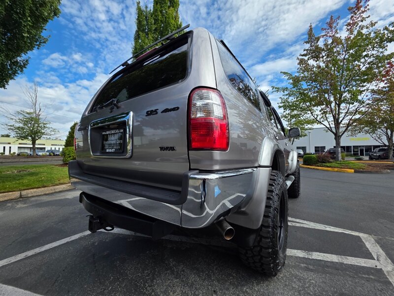 Used 2002 Toyota 4Runner SR5 AWD/4WD image 11