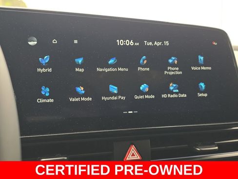 Certified 2025 Hyundai Elantra SEL FWD image 23