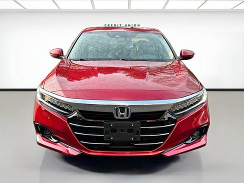 Used 2022 Honda Accord Touring image 2