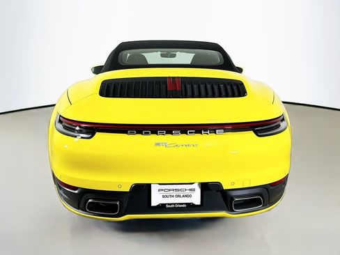 Used 2022 Porsche 911 Carrera image 10