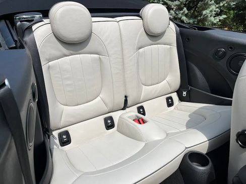 Used 2016 MINI Cooper Convertible FWD image 39