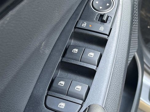 New 2026 Kia Seltos S FWD image 20