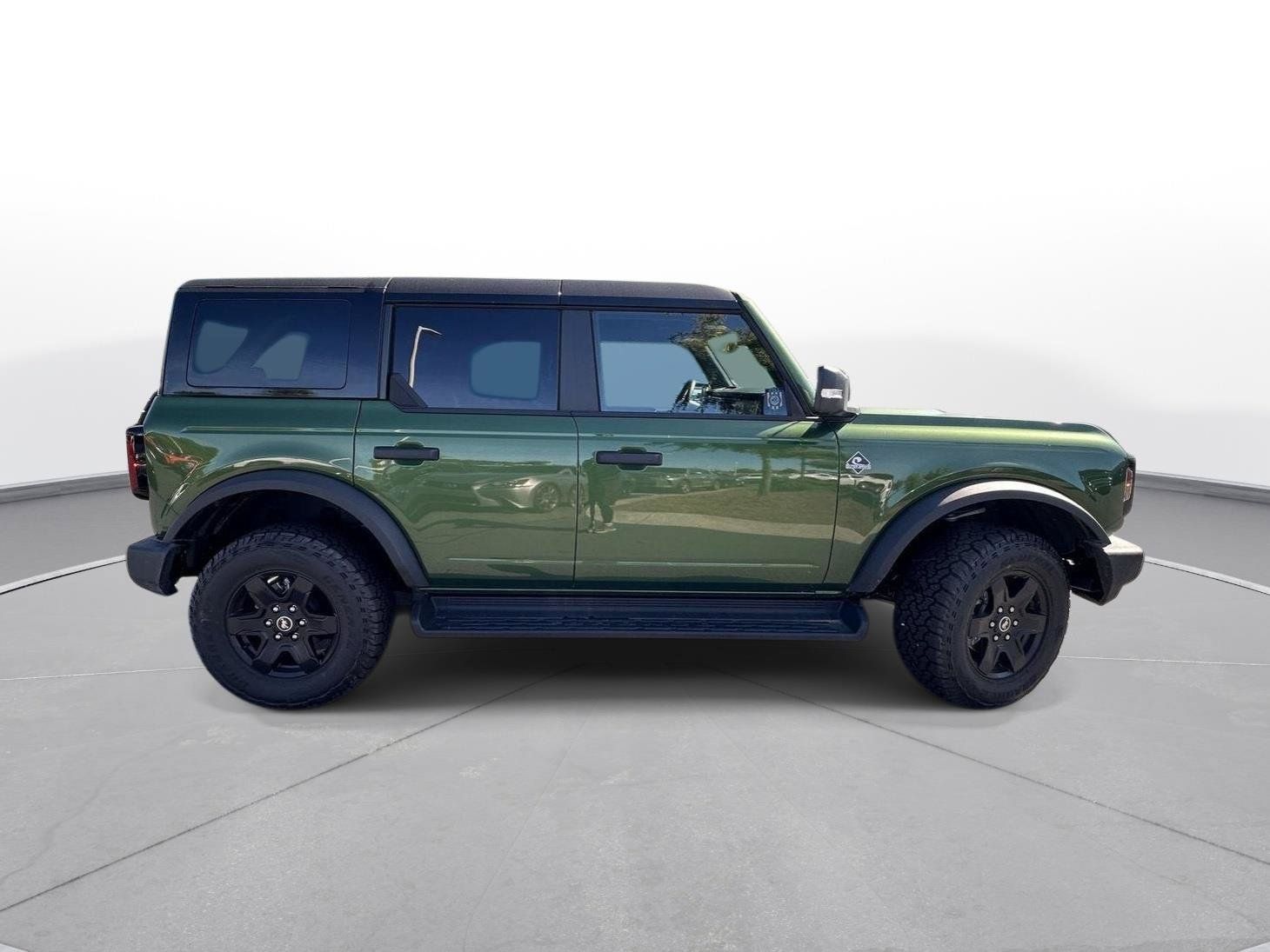 Used 2025 Ford Bronco Outer Banks AWD/4WD image 5