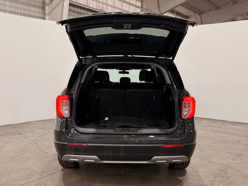 Certified 2022 Ford Explorer XLT w/ Equipment Group 202A image 13