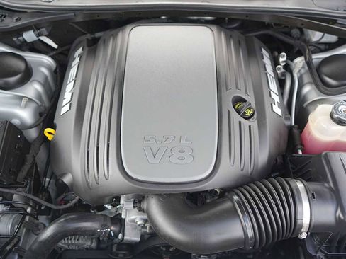 Used 2022 Dodge Challenger R/T w/ Blacktop Package image 9