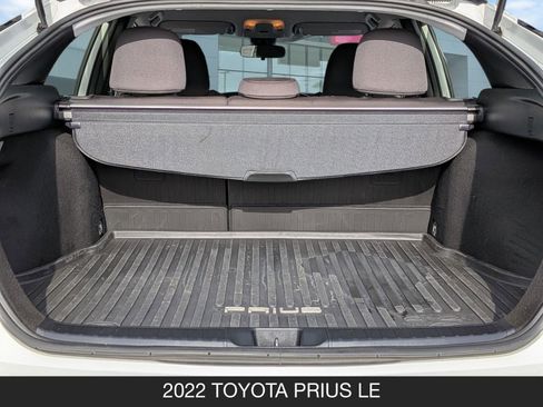 Used 2022 Toyota Prius LE image 21