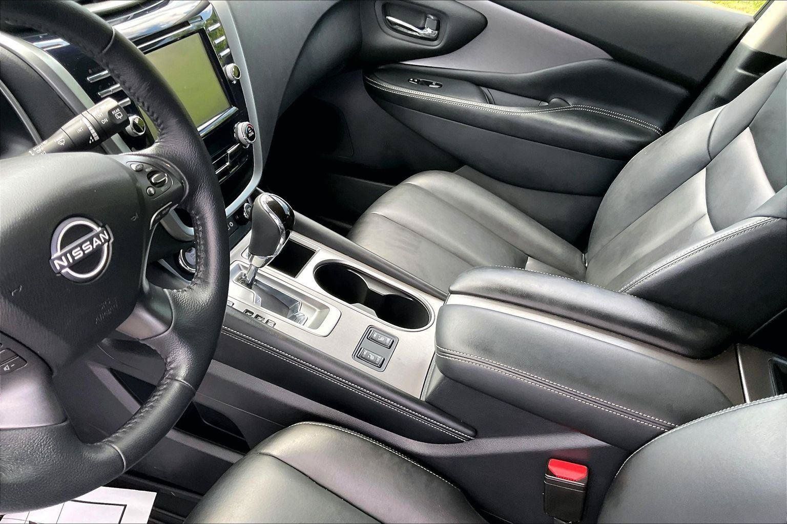 Used 2024 Nissan Murano SV w/ SV Midnight Edition Package AWD/4WD image 15