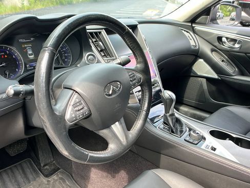 Used 2017 INFINITI Q50 Premium w/ 2.0T Premium Plus Package AWD/4WD image 9