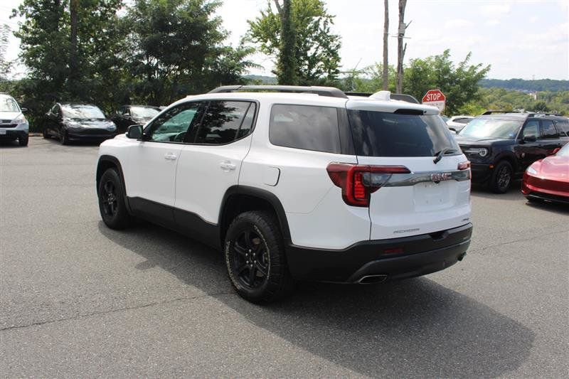 Used 2023 GMC Acadia AT4 w/ Trailering Package AWD/4WD image 5