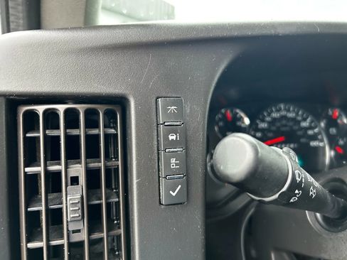 Used 2019 Chevrolet Express 2500 Van 3D w/ Communications Package image 14
