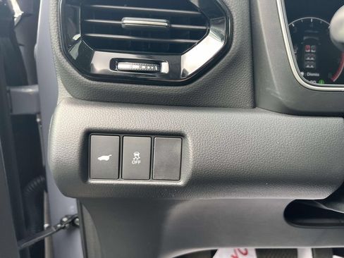 Used 2023 Honda Pilot Touring image 18