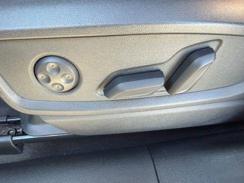 Used 2019 Audi Q5 2.0T Premium Plus w/ Premium Plus Package image 14