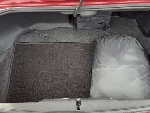 Used 2012 MAZDA MX-5 Miata Grand Touring w/ Premium Pkg image 16