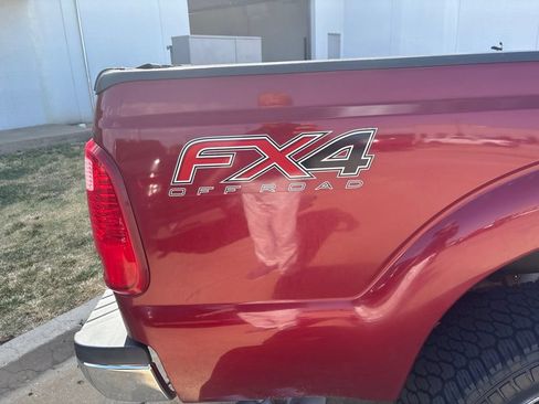 Used 2016 Ford F350 Lariat w/ Lariat Ultimate Package AWD/4WD image 4