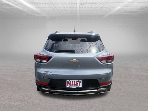 Used 2023 Chevrolet TrailBlazer ACTIV w/ Convenience Package AWD/4WD image 7