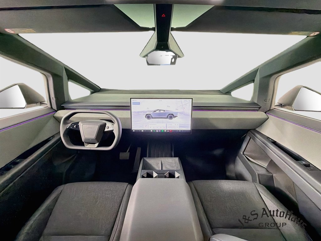 Used 2026 Tesla Cybertruck AWD Crew Cab image 28