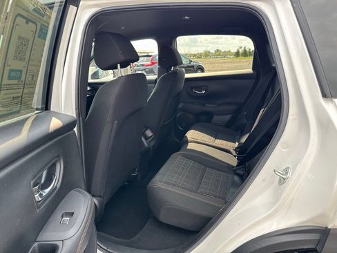 Certified 2024 Honda HR-V Sport image 33