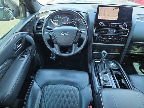 Used 2023 INFINITI QX80 Sensory w/ All-Season Package image 14