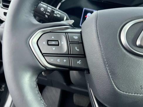 Used 2025 Lexus NX 250 FWD w/ Accessory Package (2T) image 16