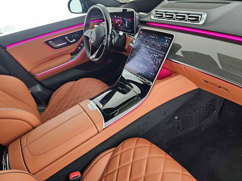 New 2025 Mercedes-Benz S 500 4MATIC image 11