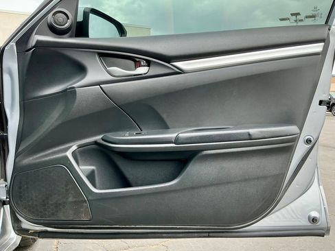 Used 2019 Honda Civic Sport image 24