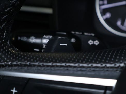 Used 2024 Mitsubishi Outlander SE image 23