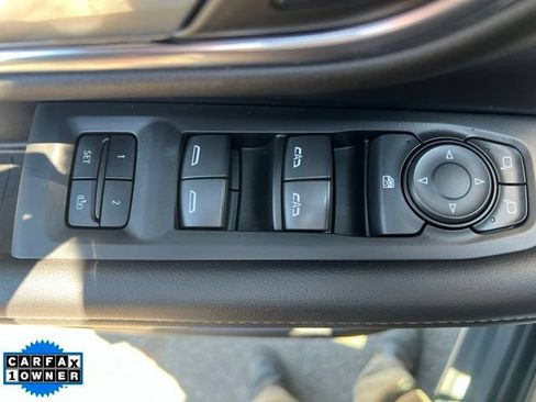Used 2022 Chevrolet Tahoe LT AWD/4WD image 19