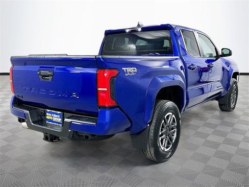 Used 2024 Toyota Tacoma 4x4 Double Cab image 15