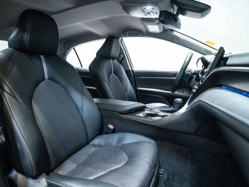 Used 2024 Toyota Camry XSE image 14