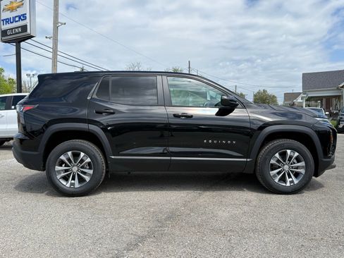 New 2026 Chevrolet Equinox LT AWD/4WD image 8