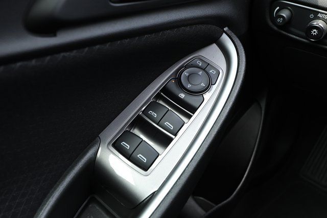 Used 2025 Chevrolet Malibu LT FWD image 19