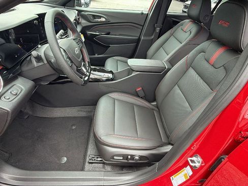 New 2026 Chevrolet Trax RS FWD image 13