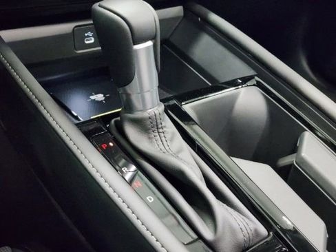 Used 2025 Honda Accord SE image 37