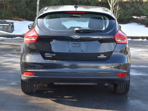 Used 2015 Ford Focus SE w/ Equipment Group 201A image 29